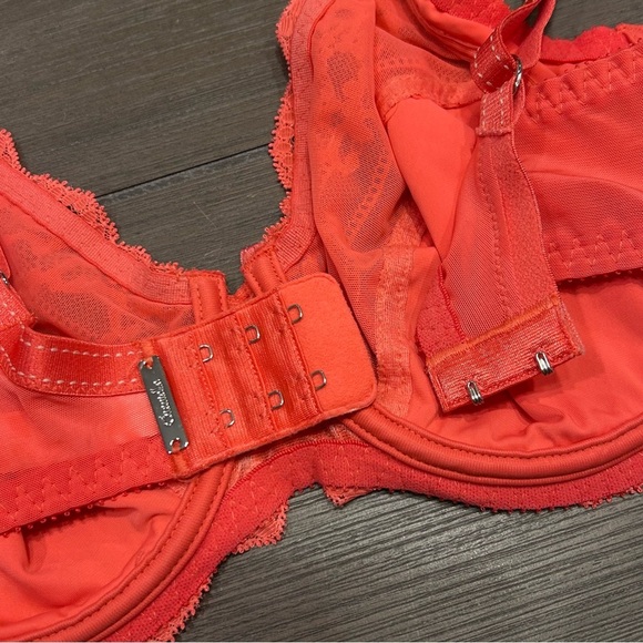 Chantelle Rive Gauche Full Coverage Bra - Picture 5 of 9